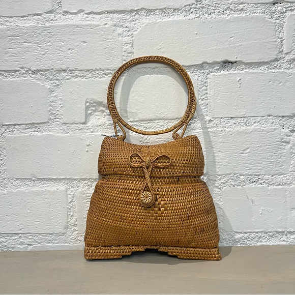 Bali Chic Rattan Round Handle Purse - Picture 4 of 4